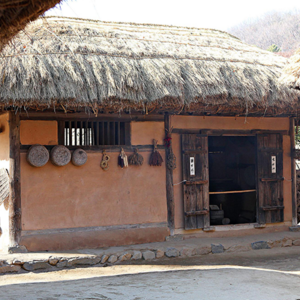 조선 후기 서민 주거 문화와 소박한 일상사